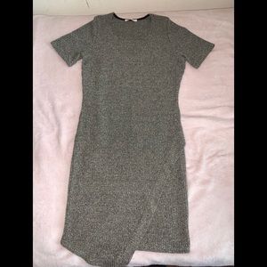 Large grey dress(fits like a medium)